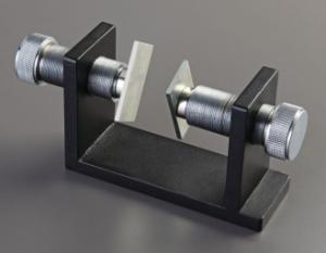 Variable Gap Magnet